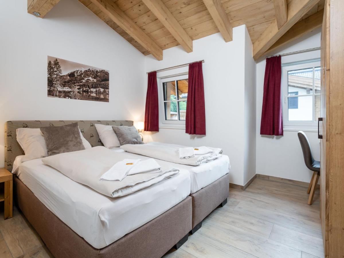 Semi Detached Chalet In M Hlbach With Sauna Мюльбах Экстерьер фото